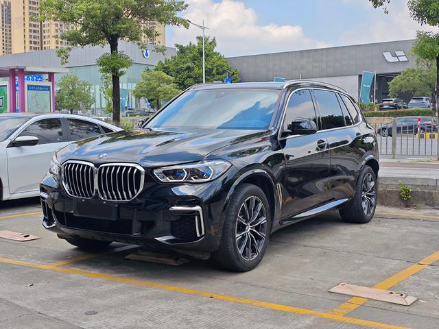 BMW X5 2022 Facelift xDrive 30Li Excellence M Sport Package