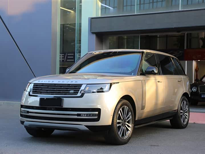 Range Rover 2023 Model 3.0L Inline 6-Cylinder 400PS Grand Cherish Long Wheelbase Version